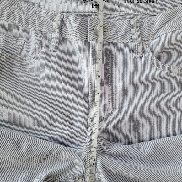 Lee Riders Midrise Striped Short Size Medium - Picture 6 of 10